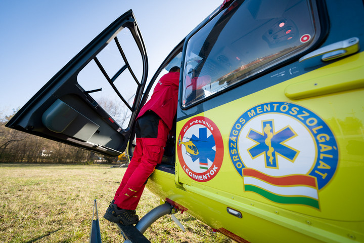 Fotó: police.hu Korszerű mentőhelikopterek állnak szolgálatba hétfőn