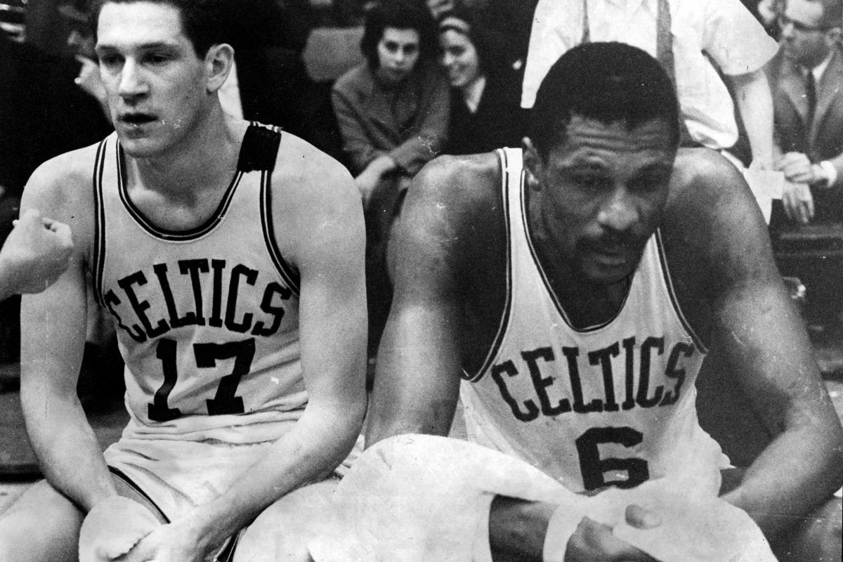 Fotó: Boston Globe Havlicek és Bill Russell a Celtics ikonikus csapatának két kulcsfigurája