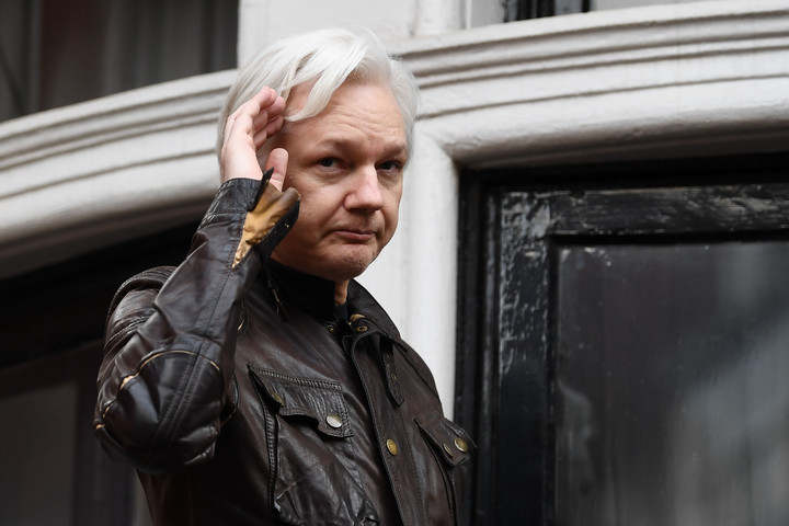 Fotó: AFP/JUSTIN TALLIS Moreno: Assange kémközpontot működtetett