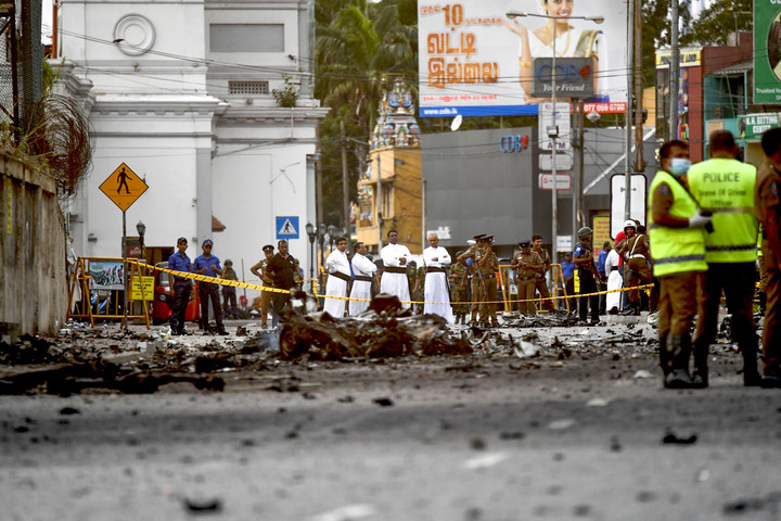 Az Iszlám Állam jelentkezett a Srí Lanka-i merényletek elkövetőjeként