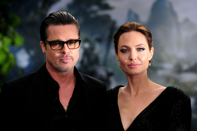 Fotó: AFP/CARL COURT Angelina Jolie és Brad Pitt hivatalosan is elvált