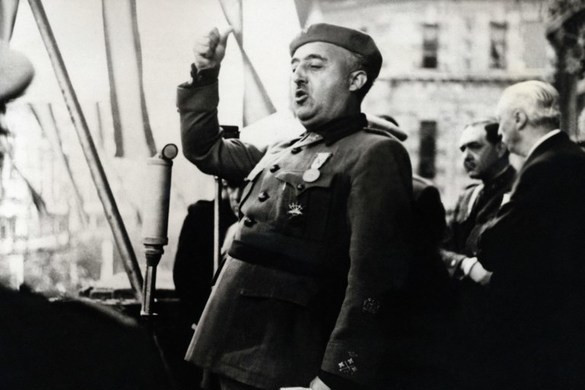 Felfüggesztették Franco tábornok exhumálásának végrehajtását