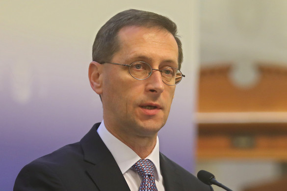 Varga: Magyarország ragaszkodik versenyképes adórendszeréhez