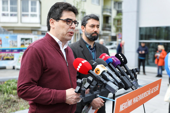 Elkezdte gyűjteni az aláírásokat a Fidesz az EP-választásra