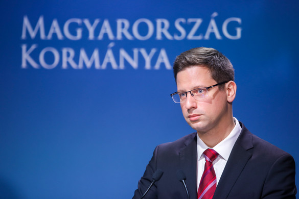 Gulyás Gergely: A bérelt egészségügyi magánberendezések kiváltása a cél