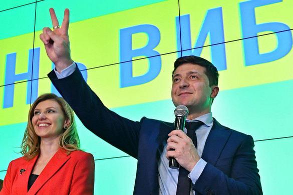 Porosenko elismerte vereségét, Zelenszkij szinte mindenkinek köszönetet mondott
