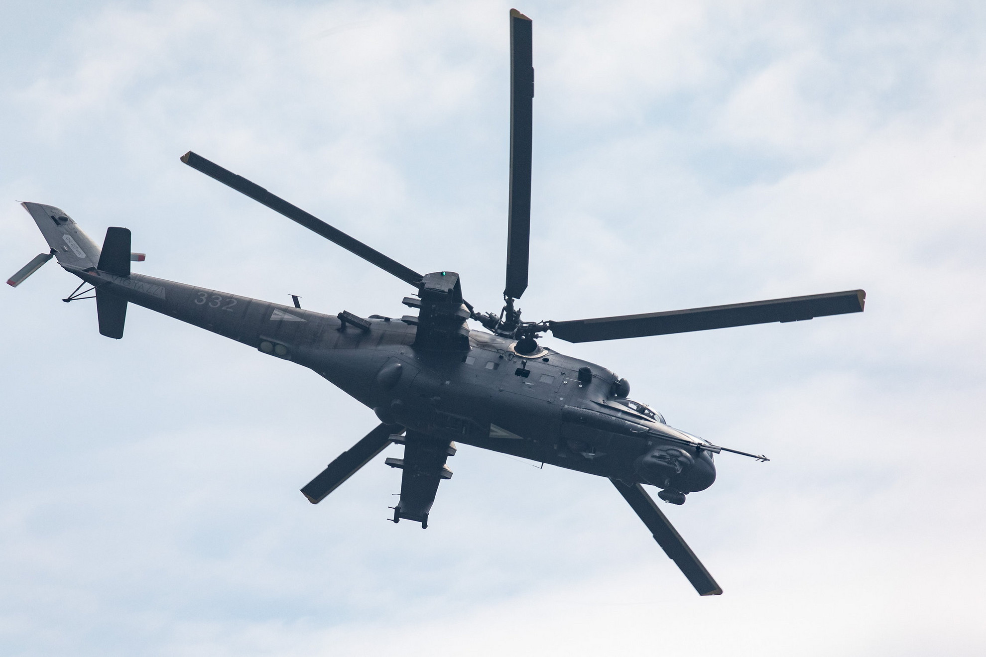Felújított Mi-24-es harci helikopter