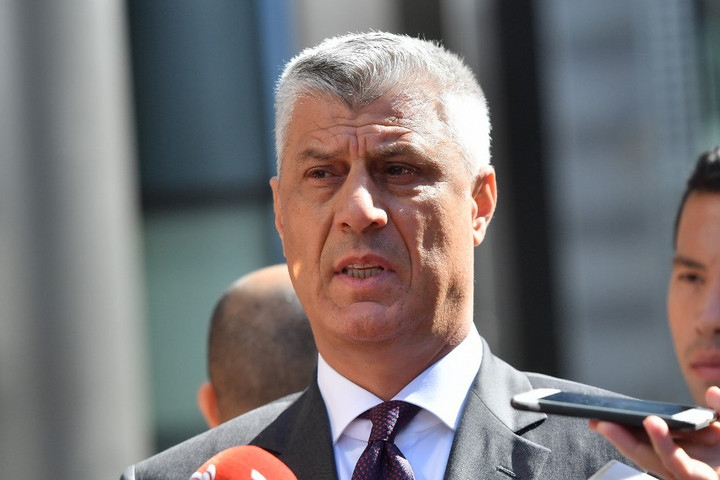 Fotó: AFP/Emmanuel Dunand A koszovói elnök az ország Albániával való egyesítésével fenyegetőzik
