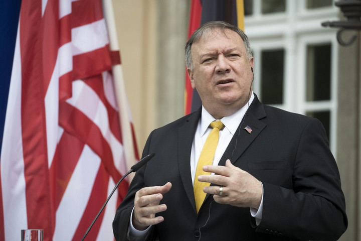 Fotó: AFP/Odd Andersen Pompeo: A Huaweijel nem lehet megbízható hálózatot építeni