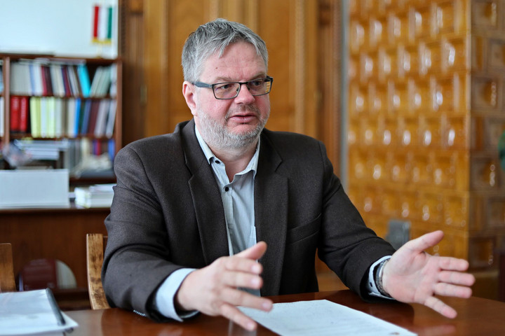 Fotó: Hegedüs Róbert Értékőrzés, jogbiztosítás