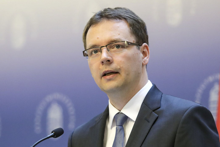 Fotó: Ficsor Márton Izer Norbert: Már ötvenmillió online számlát küldtek be az adóhivatalhoz