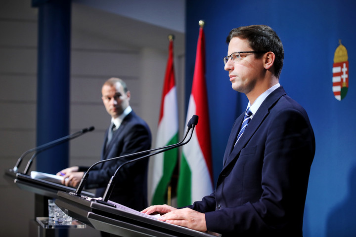 Fotó: MH/Hegedüs Róbert Gulyás: Magyarországnak a világ minden vezető hatalmával jó a kapcsolata