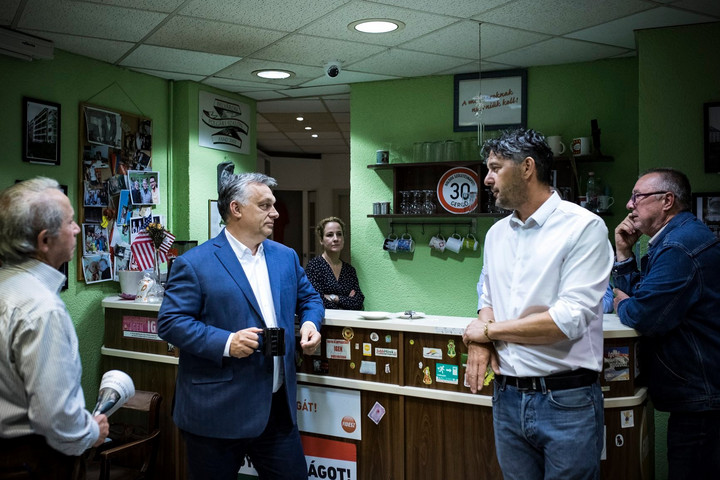 Fotó: Orbán Viktor Facebook-oldala Körletellenőrzésen járt Orbán Viktor