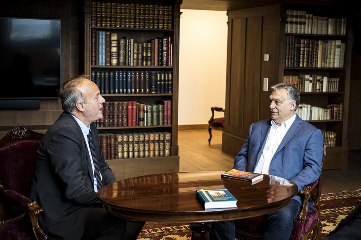 Fotó: MTI/Miniszterelnöki Sajtóiroda A keresztényüldözésről és a bevándorlásról tárgyalt Orbán Viktor