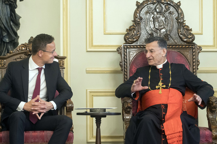 Fotó: MTI/KKM/Burger Zsolt Szijjártó Péter: Magyarországnak fontos Libanon stabilitása