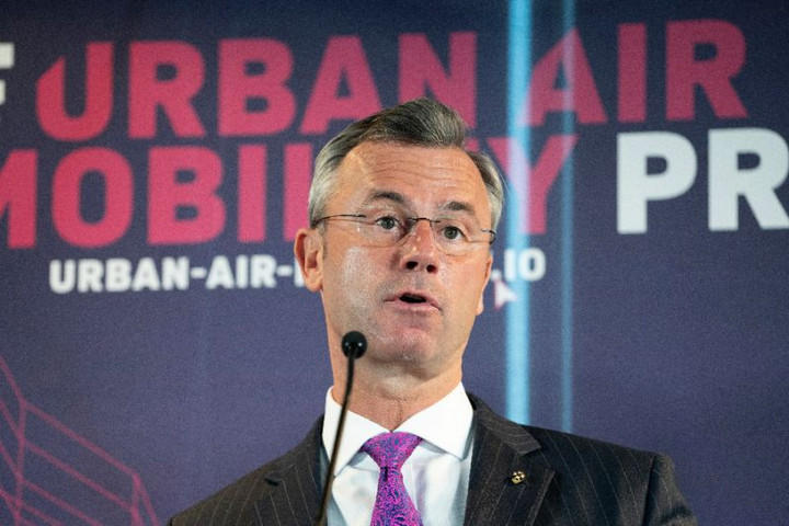 Fotó: AFP Norbert Hofer lett az Osztrák Szabadságpárt új elnöke