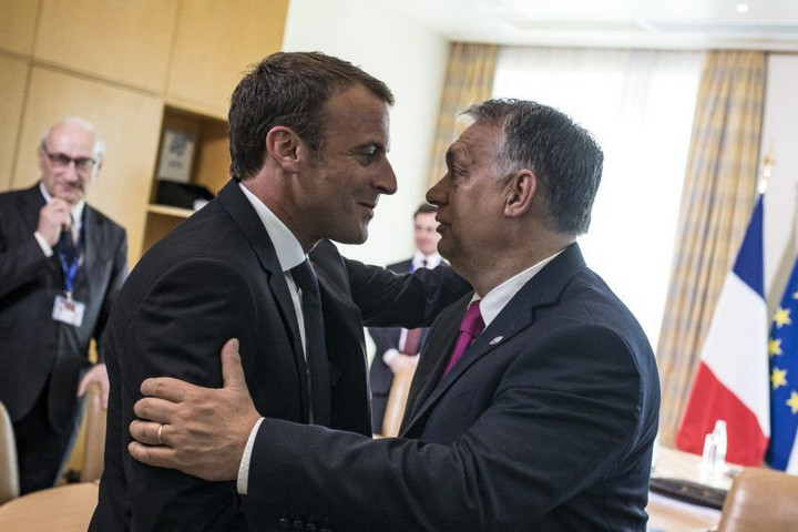 Fotó: Miniszterelnöki Sajtóiroda/Sze Macron a V4-ek vezetőivel ebédelne