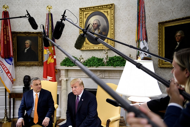 Fotó: AFP Trump Orbánnak: Úgy érzem, mintha ikrek volnánk