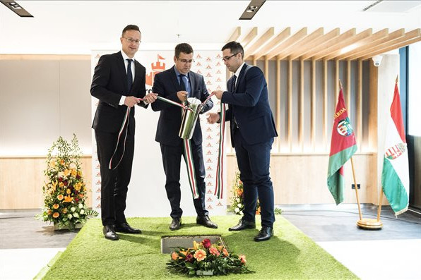 Fotó: MTI/Balázs Attila Szijjártó Péter: Az élelmiszeripar a magyar gazdaság egyik kitörési pontja