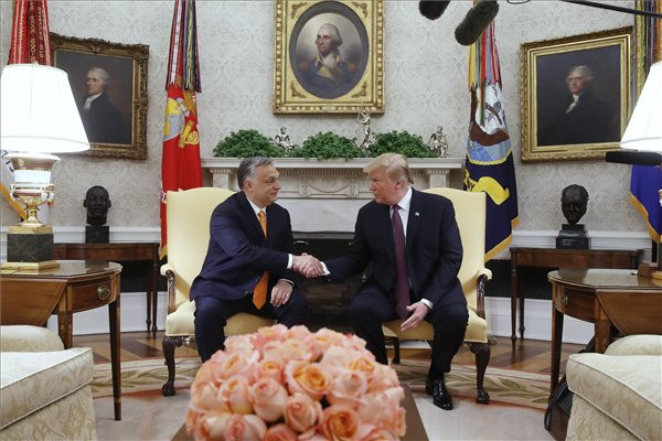Orbán-Trump-MTI
