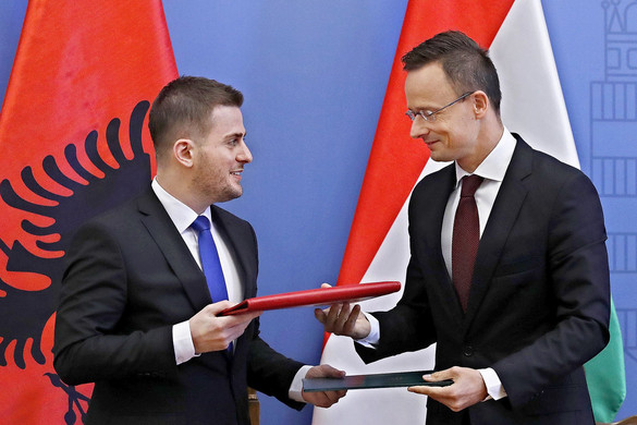 „Meg kell kezdeni Tirana csatlakozási tárgyalásait”