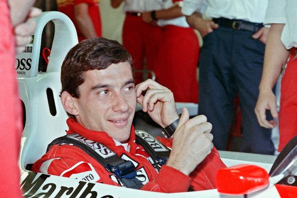 Sorozat készül Senna életéről