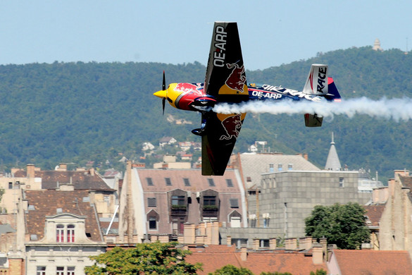 Megszűnik a Red Bull Air Race