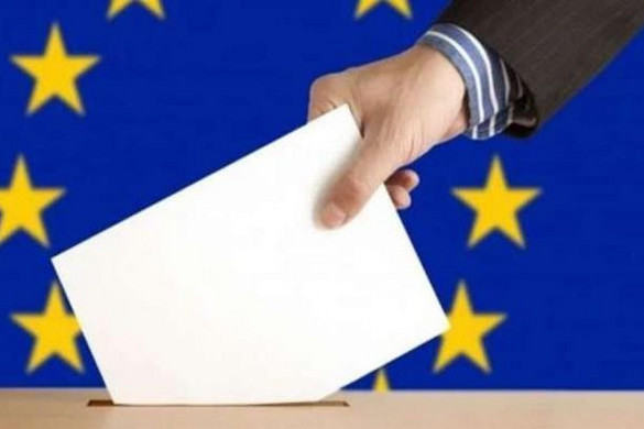 Századvég: Hollandiában és Nagy-Britanniában is euroszkeptikus párt nyerhet