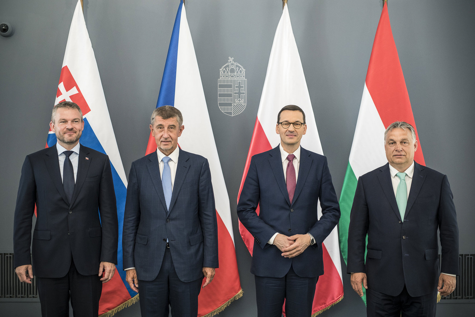 Fotó: MTI/Miniszterelnöki Sajtóiroda Orbán Viktor miniszterelnök (j), valamint Peter Pellegrini szlovák (b), Andrej Babis cseh (b2) és Mateusz Morawiecki lengyel miniszterelnök (b3)