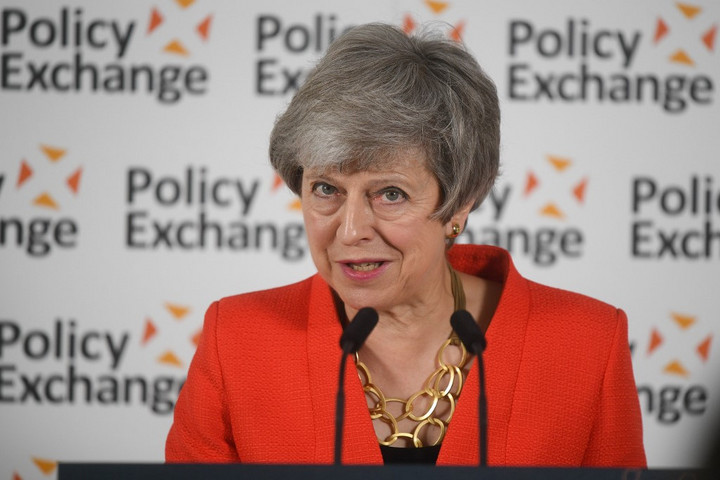 Megkezdődik Theresa May utódjának megválasztási folyamata