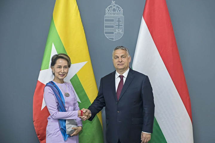 Fotó: MTI/Miniszterelnöki Sajtóiroda Prime minister meets Aung San Suu Kyi