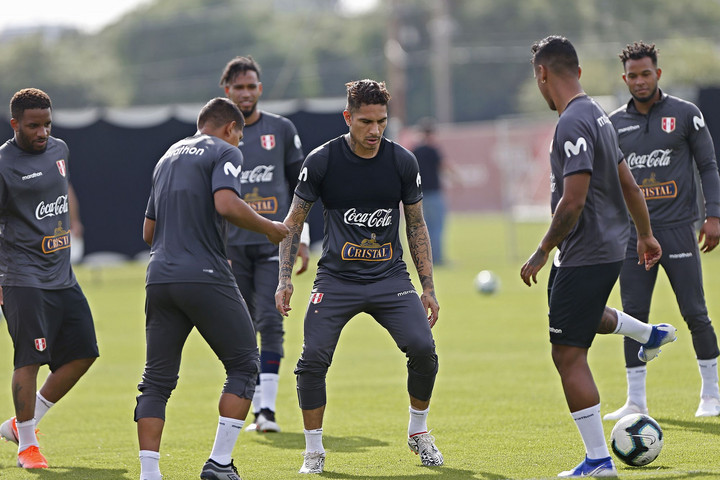 Fotó: AFP/Jeferson Guareze Még Neymar hiányát is el kell bírniuk a braziloknak