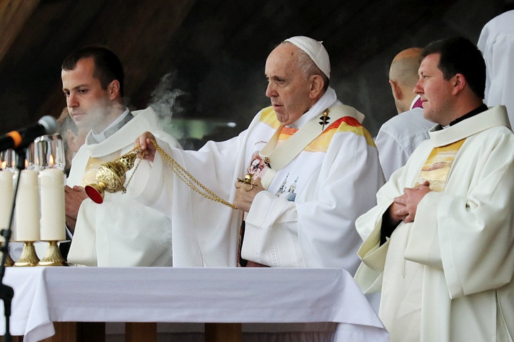 Ferenc pápa: A csíksomlyói zarándoklat Erdély öröksége és a testvériség jele