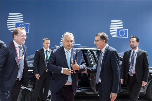 Fotó: MTI/Miniszterelnöki Sajtóiroda Orbán Viktor: Európában fordulat várható