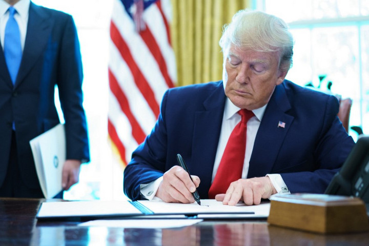 Fotó: AFP/Mandel Ngan Trump az amerikai kormányzat környezetvédelmi politikáját dicsérte