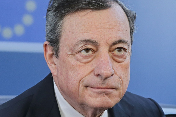Az olasz államfő felkérte Mario Draghit a kormányalakításra