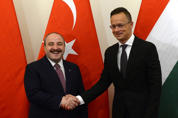 Szijjártó Péter: Magyarország elemi érdeke az erős gazdasági kapcsolat Törökországgal