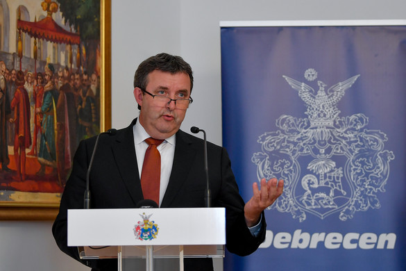 Palkovics László: A kormány 35 milliárddal támogatja a debreceni oktatásfejlesztést