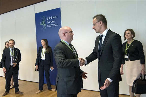 Szijjártó Péter: A közép-európai országok az új világrend nyertesei