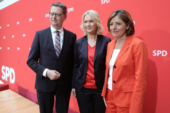 Három alelnök veszi át a német szociáldemokraták vezetését
