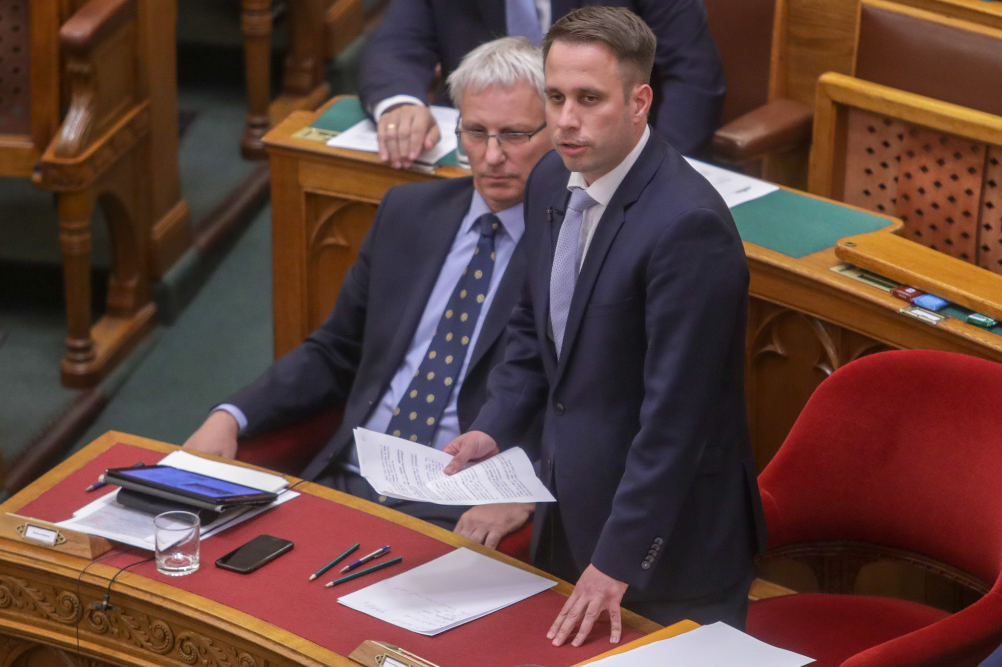 Dömötör: Az ellenzék nem tudja levenni a pártpolitikai szemellenzőt