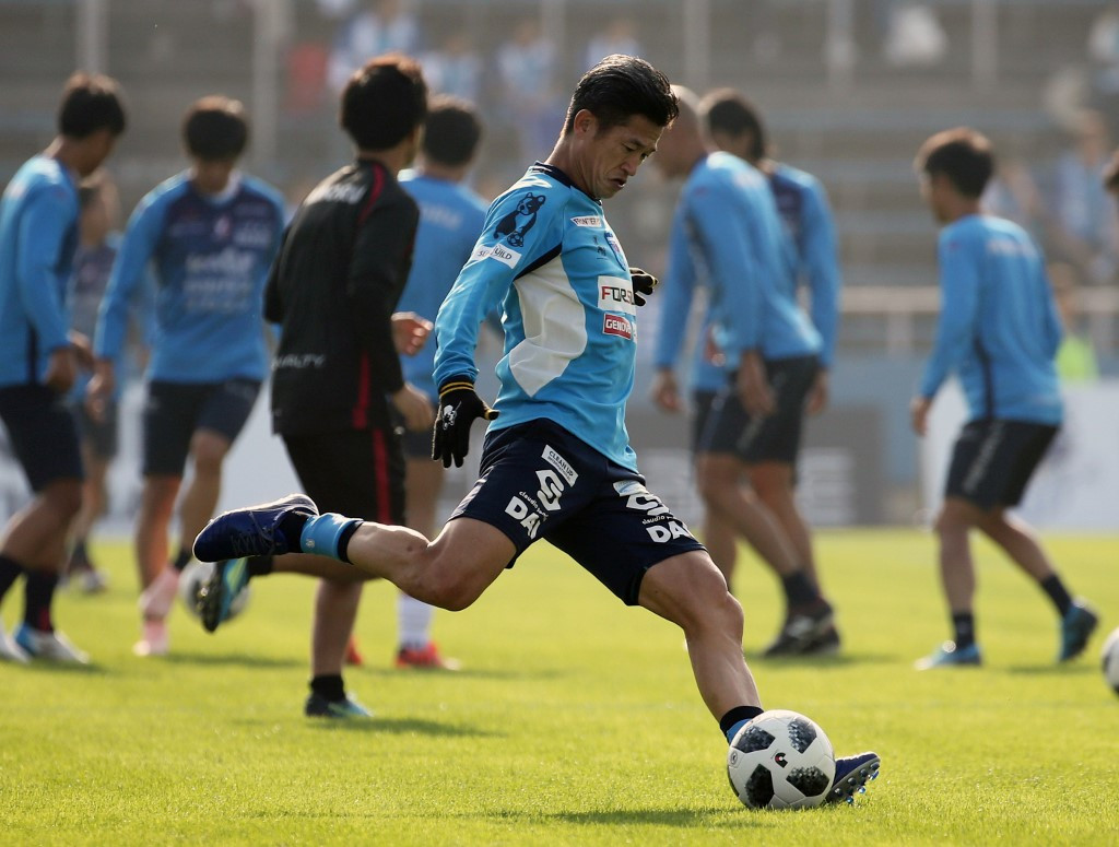 Fotó: AFP/Yomiuri/Keita Iijima Miura Kazujosi, a világ legidősebb profi futballistája
