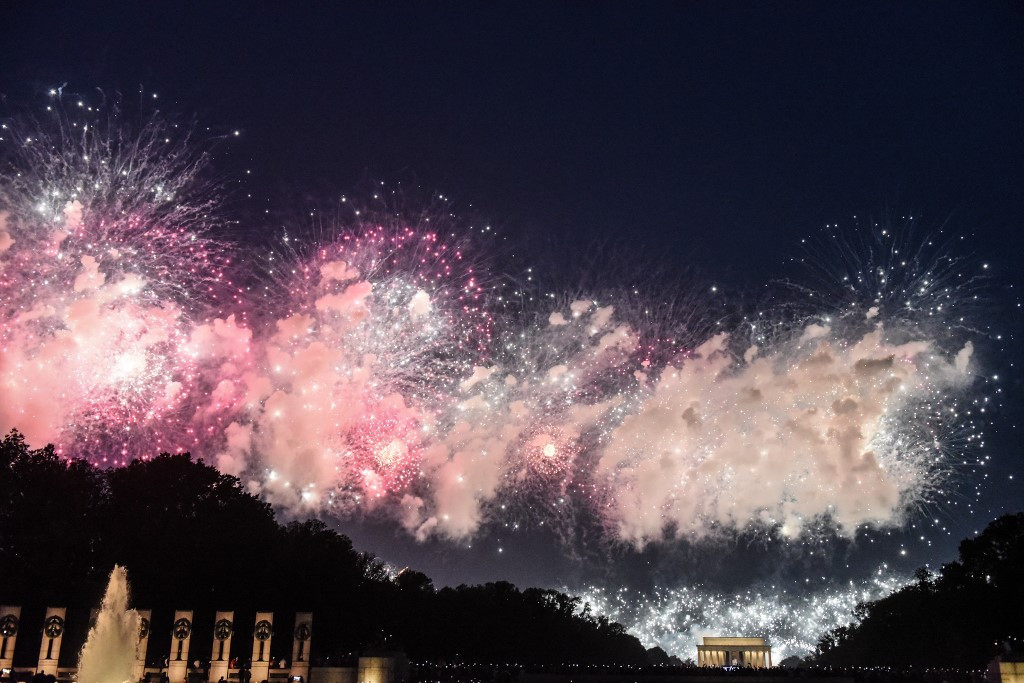 Fotó: AFP/Getty Images North America A tűzijáték sem maradhatott el