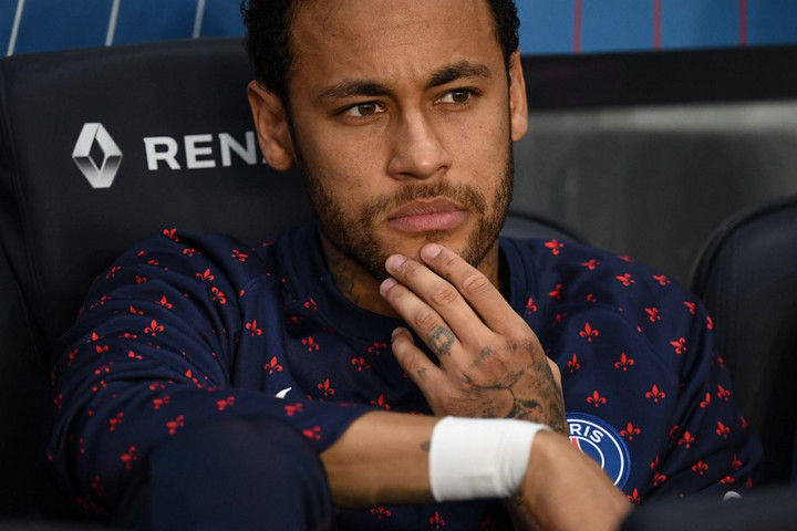 A Barcelona ajánlatot tett a távozni vágyó Neymarért