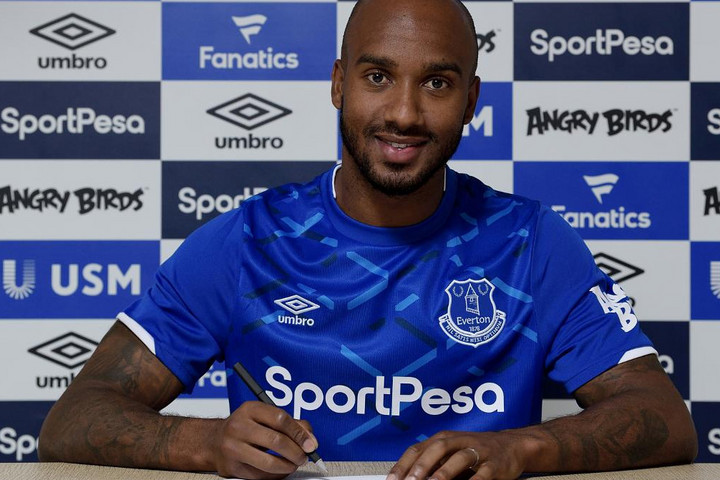 Fotó: Everton FC Angol válogatott középpályást igazolt az Everton