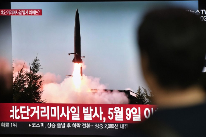 Fotó: AFP/Jung Yeon-je Észak-Korea újabb rakétakísérletet hajtott végre