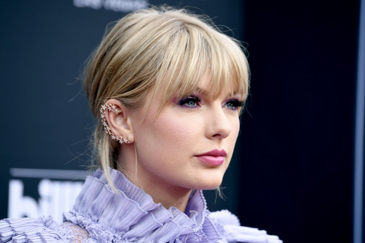 Taylor Swift vezeti a legjobban kereső hírességek listáját