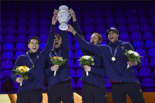 Az amerikaiaké az utolsó aranyérem a vívó-világbajnokságon