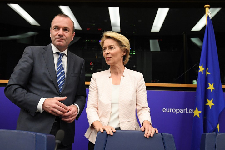Fotó: AFP/Frederick Florin Weber: Von der Leyen megválasztása új kezdetet jelent Európa számára