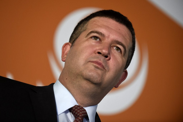 Prága továbbra is ellenzi a migránskvótát